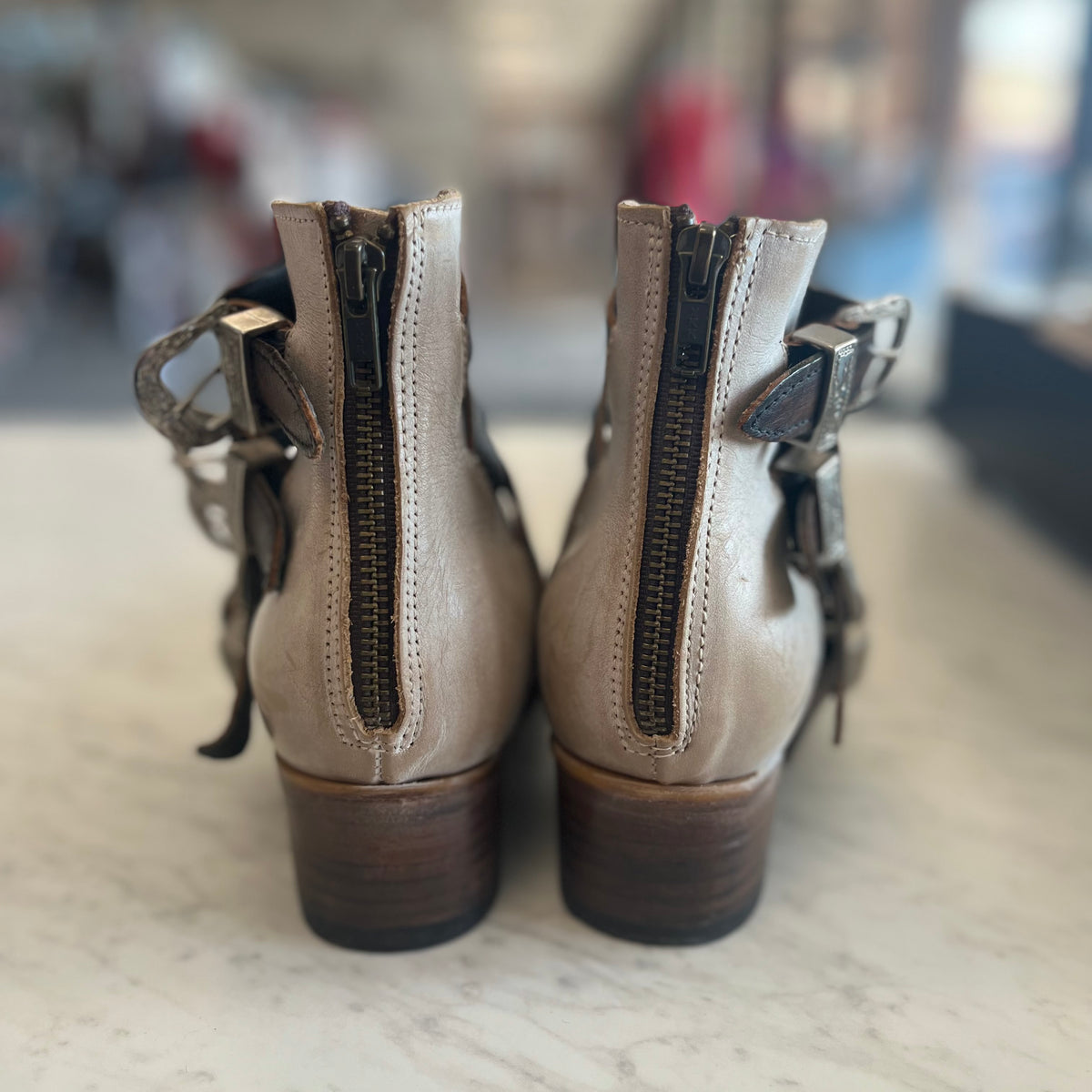 Size 9 Free Bird Scarlett Shoes
