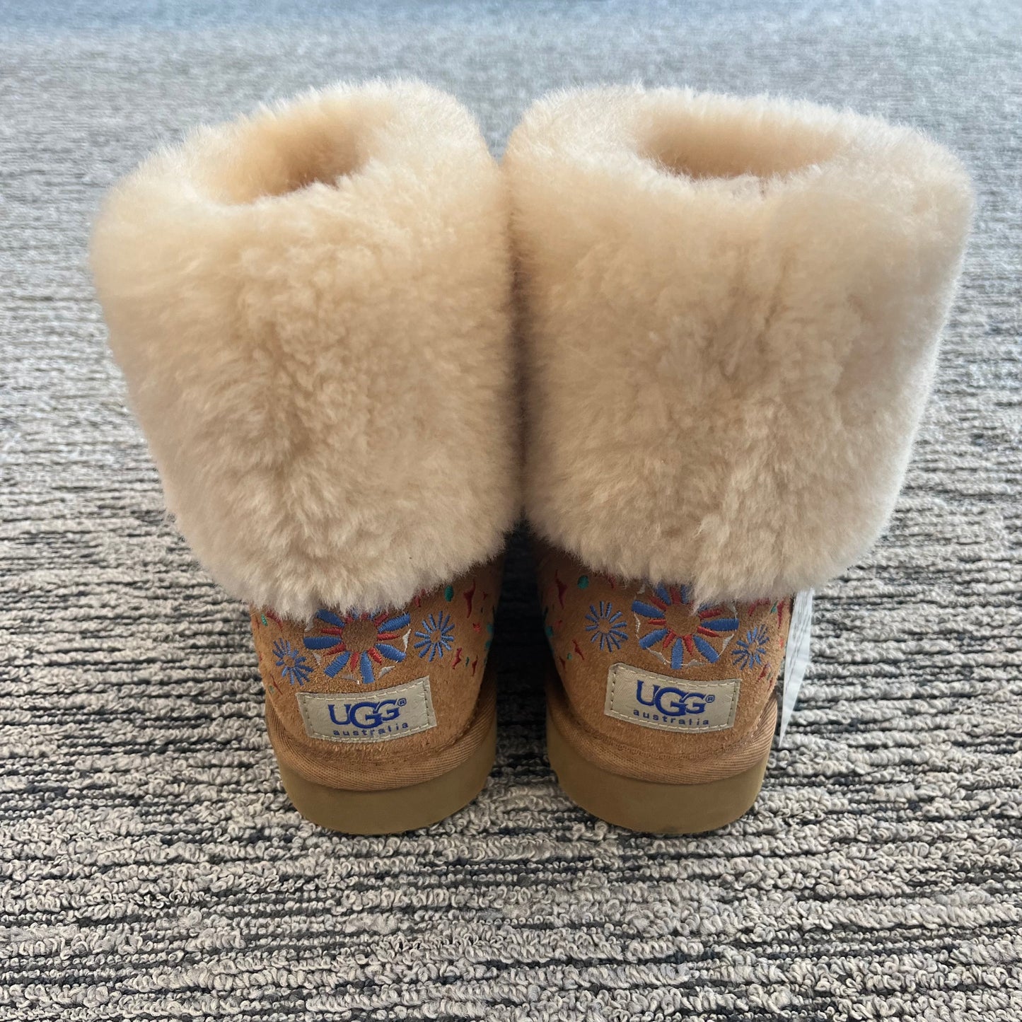Size 7 Embroidered UGG Australia Boots