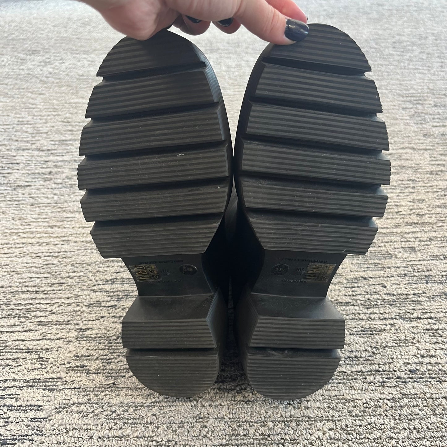 Size 9.5 Black Stuart Weitzman Soho Booties Like New!