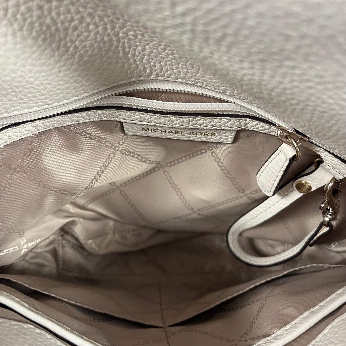 White Michael Kors Crossbody Purse