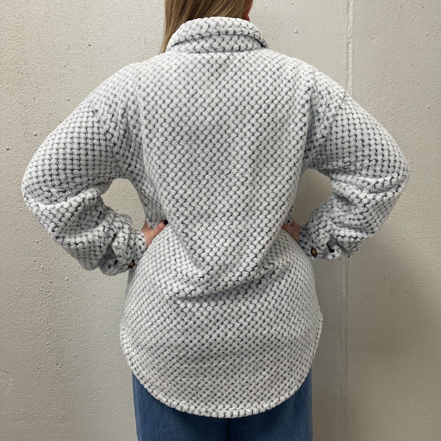 Simply Southern XL Frost Grey Soft Buttoned Shacket