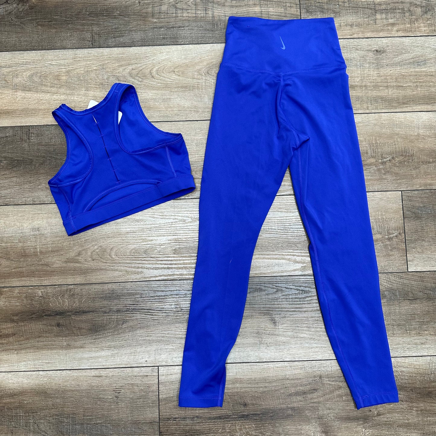 Nike XS Indigo Active Set