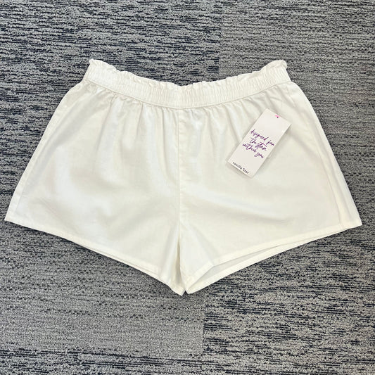 Large White Vanilla Star Skirty Short New w/Tags!