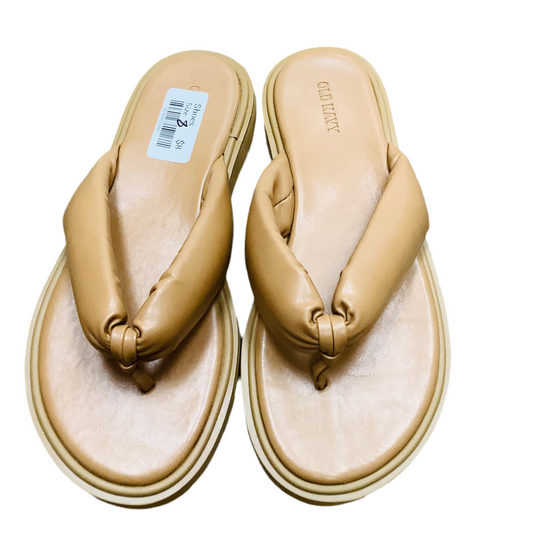 Old Navy size 8 platform flip flops camel
