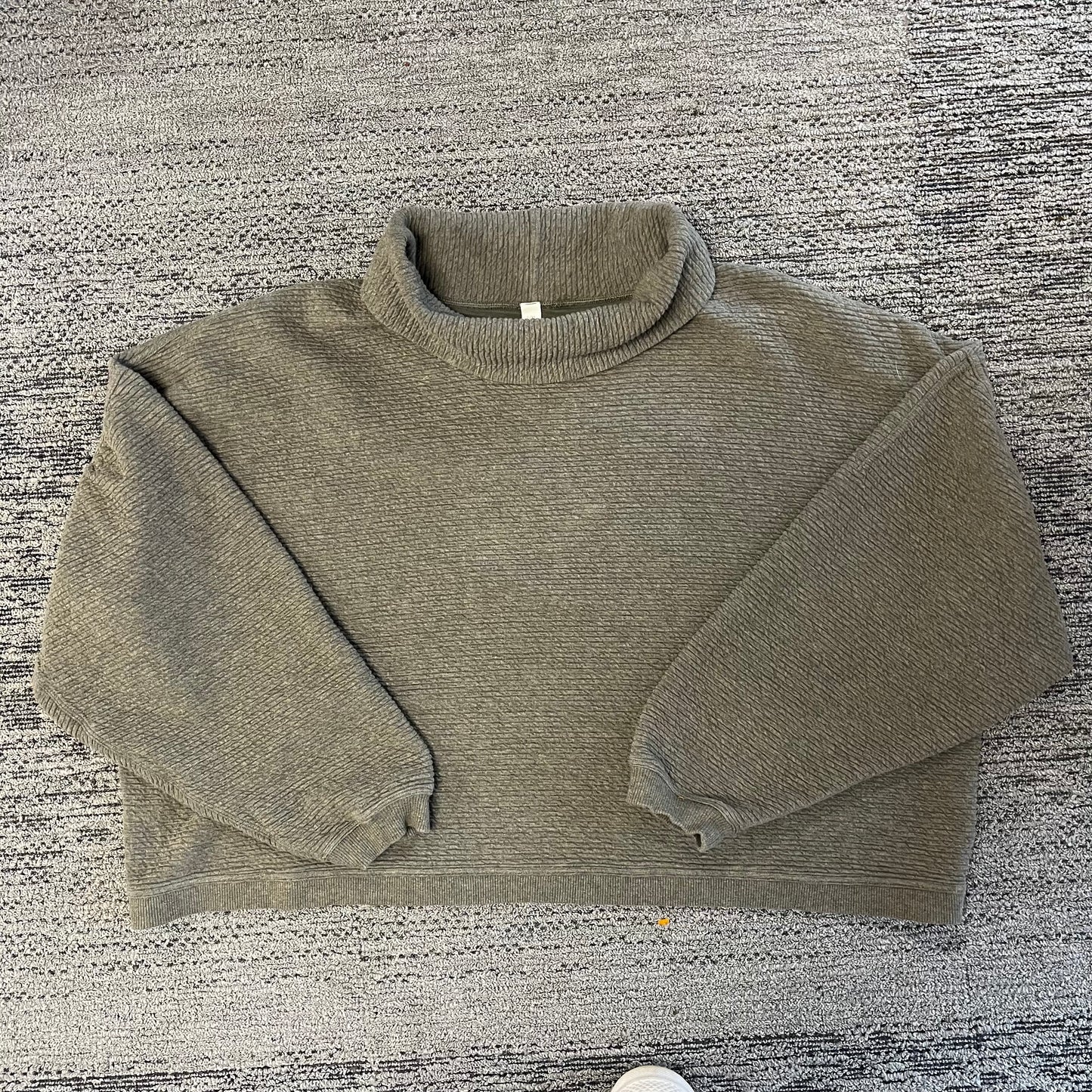 Large/Extra Large Lululemon Sweater