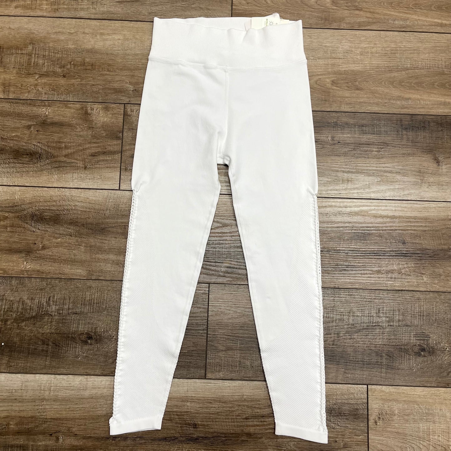 Medium Aerie High-Rise Offline 7/8 Legging New w/Tags!