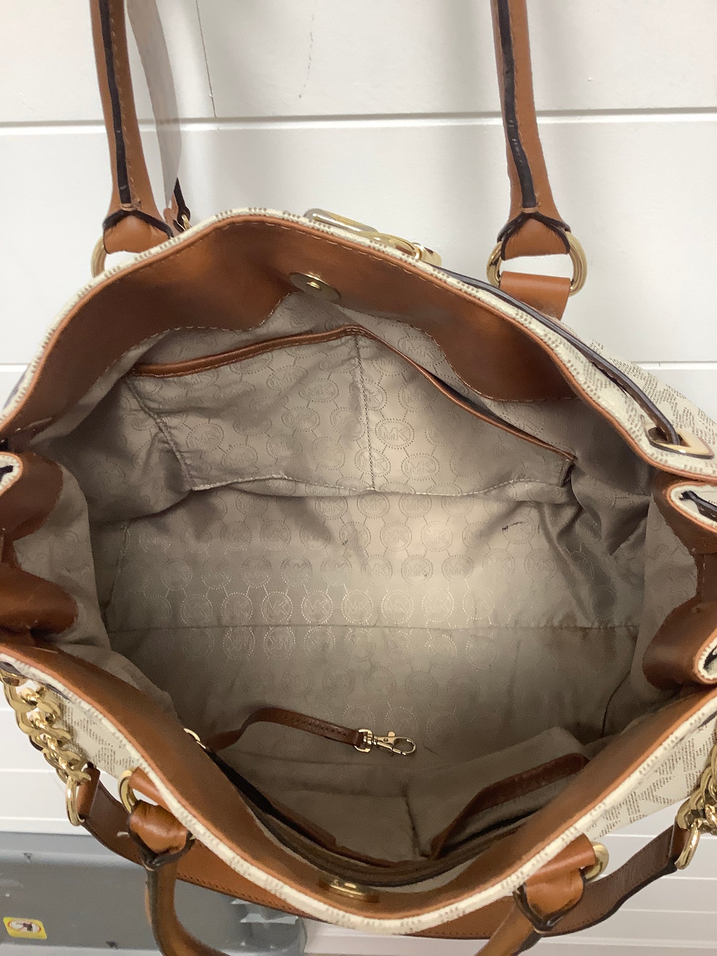 Michael Kors Vanilla Hamilton Bag
