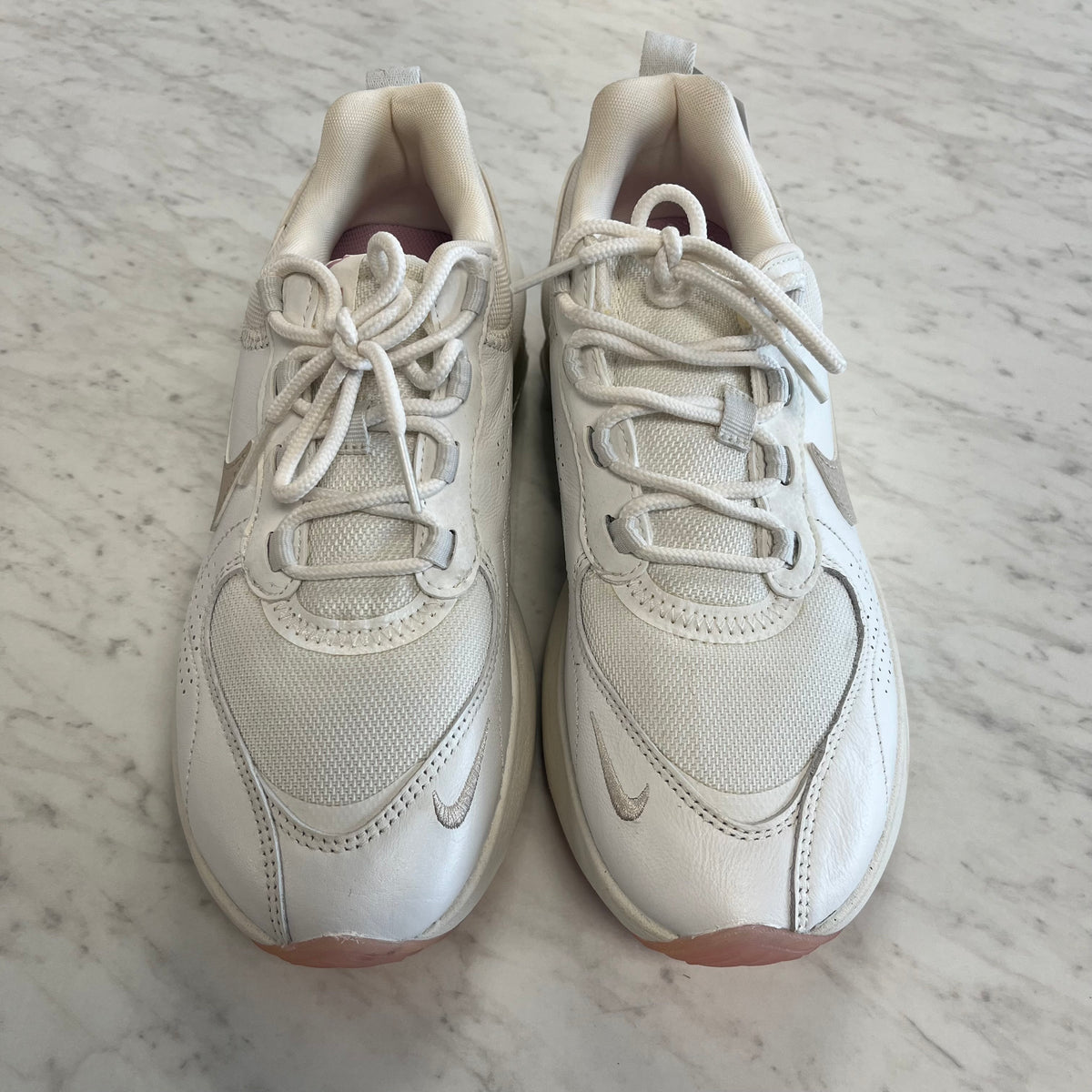 Size 8.5 White Nikes