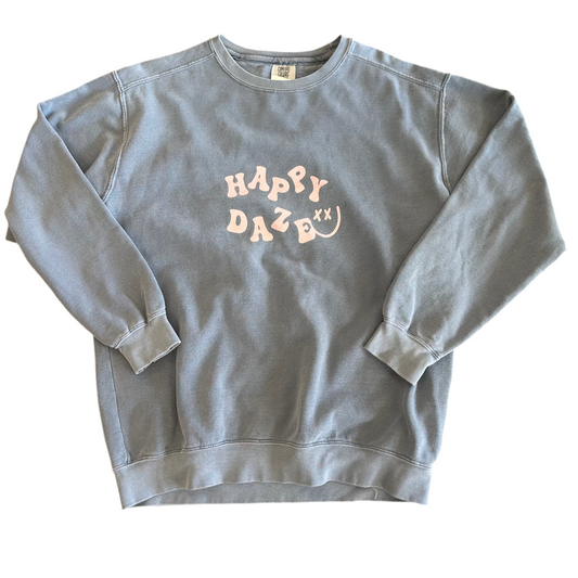 Comfort Colors M “Happy Daze” “Make More Memories” Blue Sweatshirt