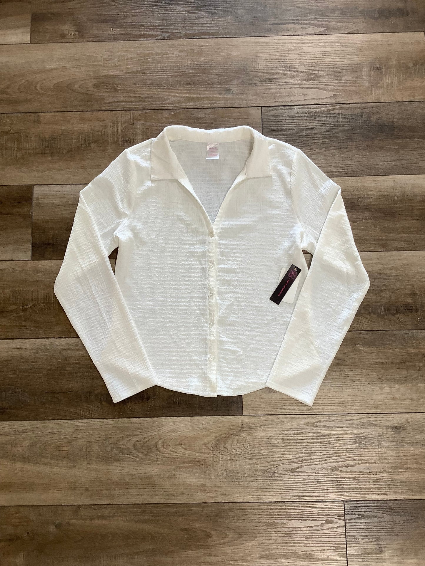 No Boundaries XL White Polyester Button Up! New W/Tags🤍