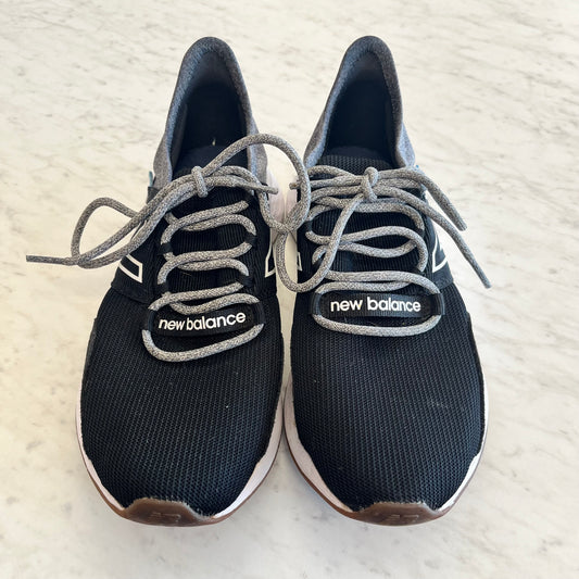 Youth Size 4 Black New Balances
