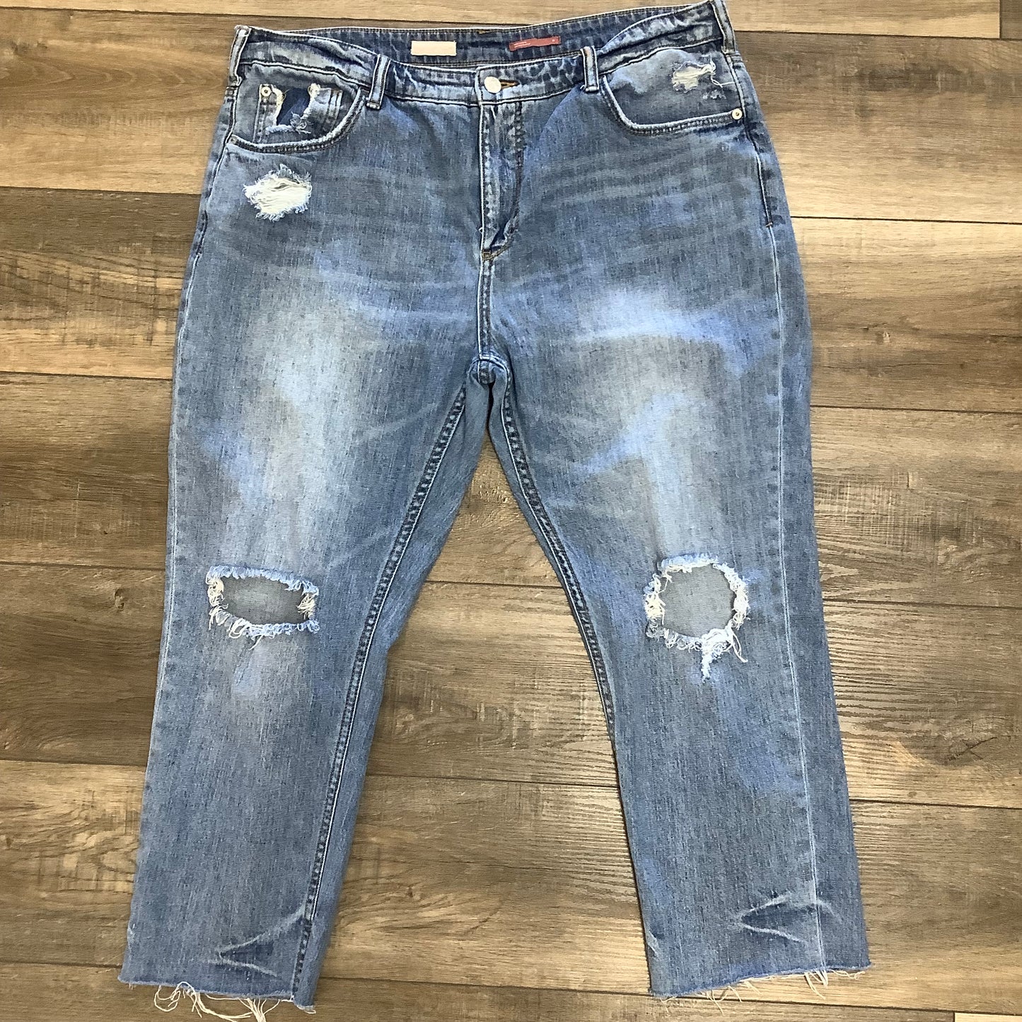 Pilcro/Patagonia Size 12 Ripped Jeans