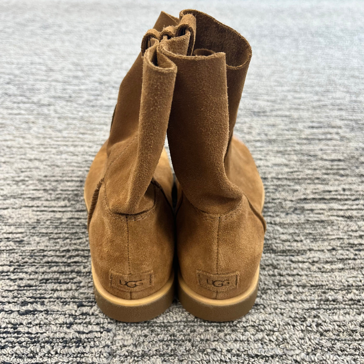 Size 7 UGG Boots