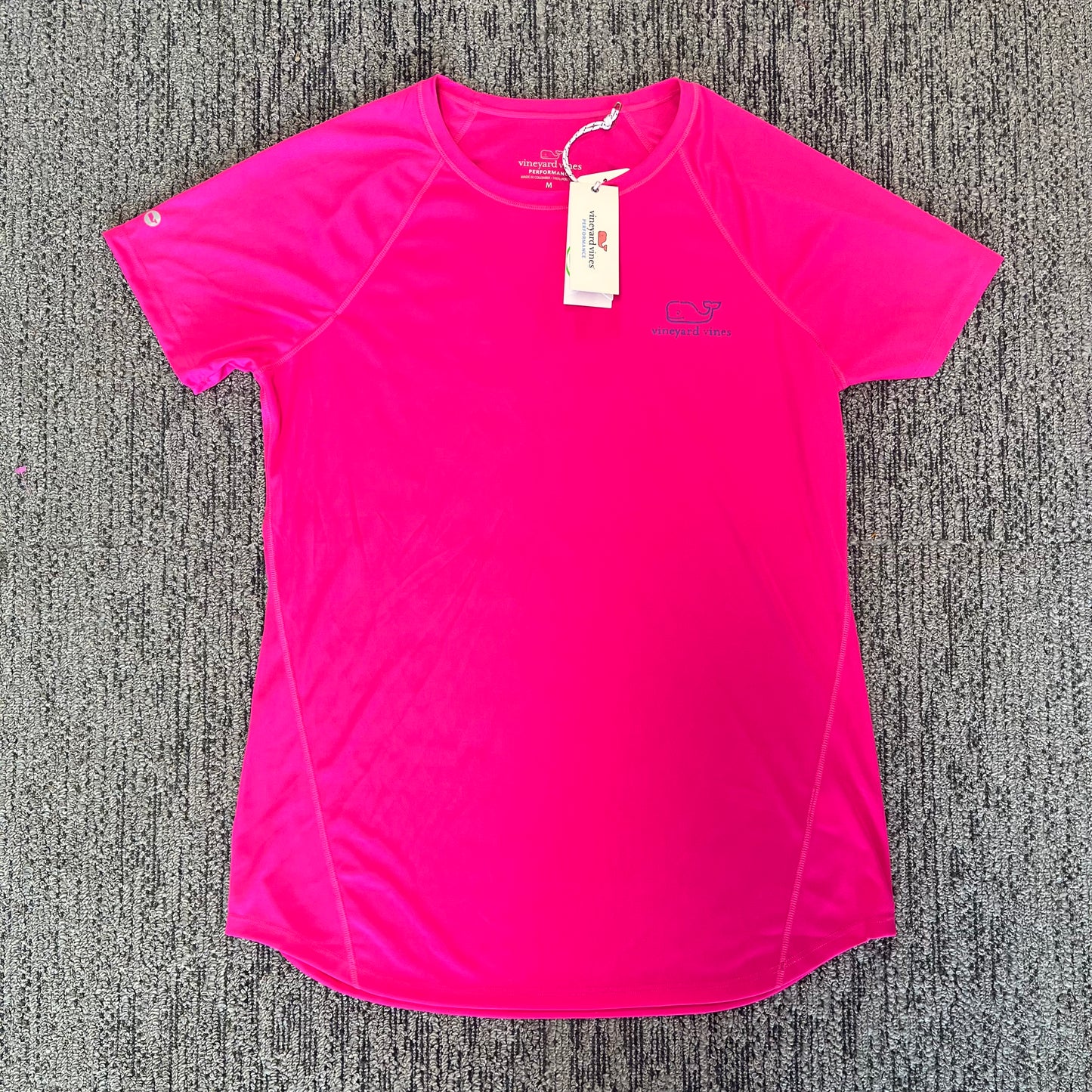 Medium Vineyard Vines Top New w/Tags!