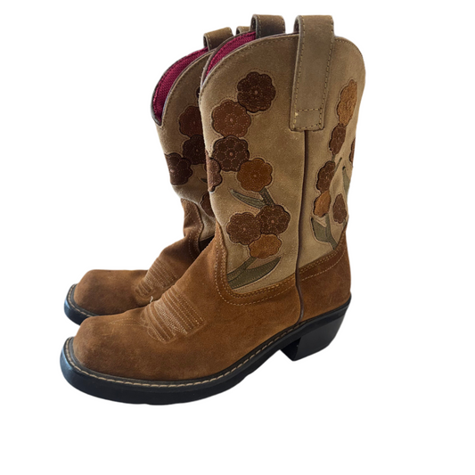 Ariat Size 8.5 Women’s Boots