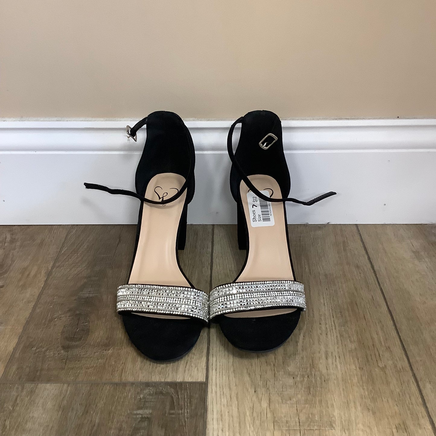 Black And Silver Open Toed Heels Size 7