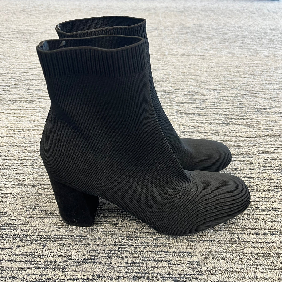 Size 10 Black MIA Boots