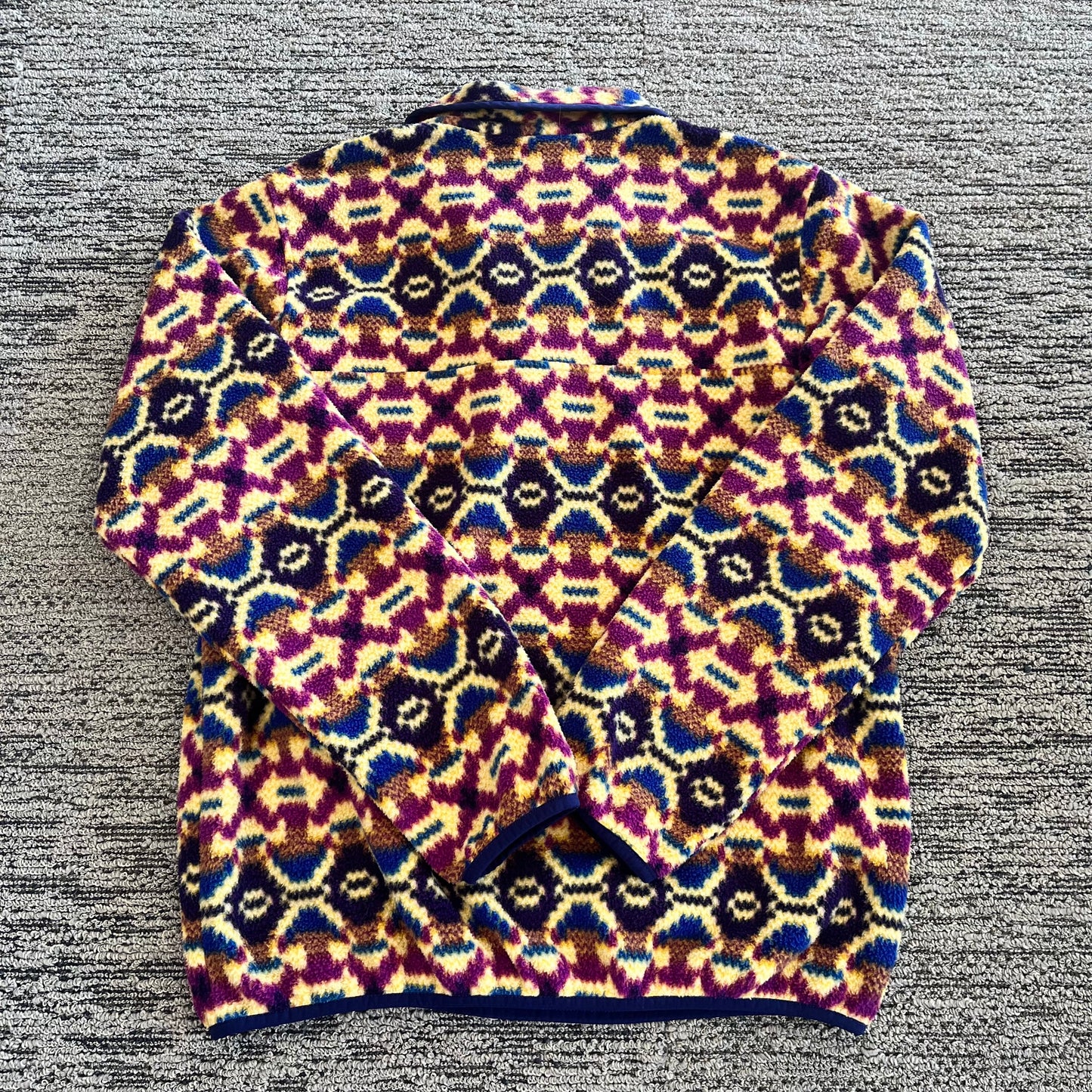 Small Patagonia Synchilla Pullover