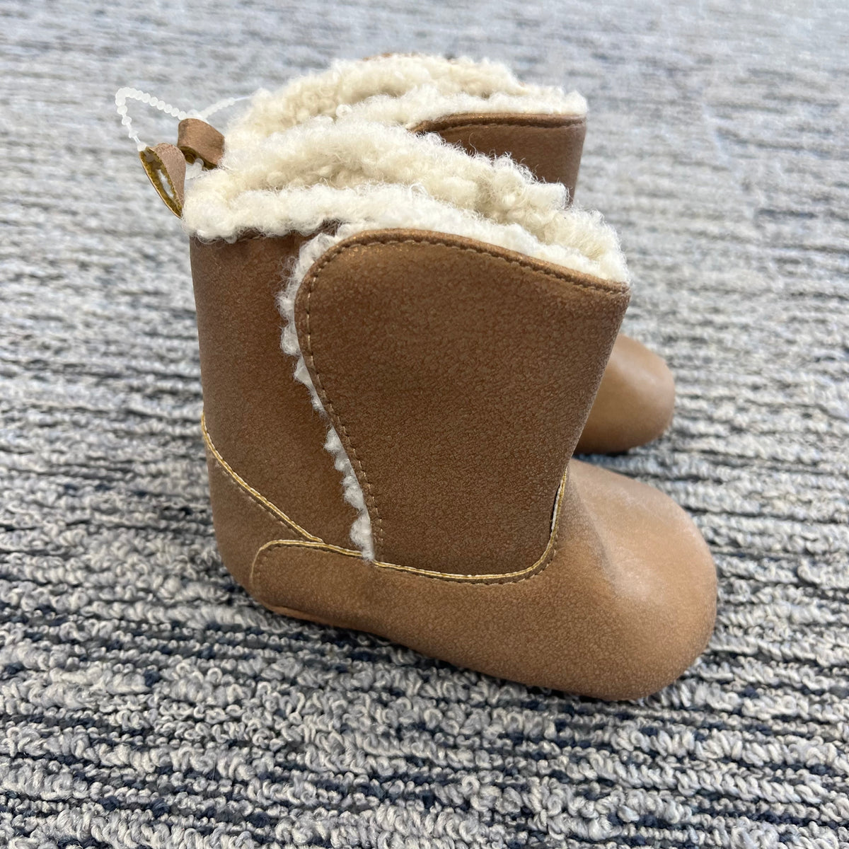 Girls Size 2 (3-6M) Carter’s Boots