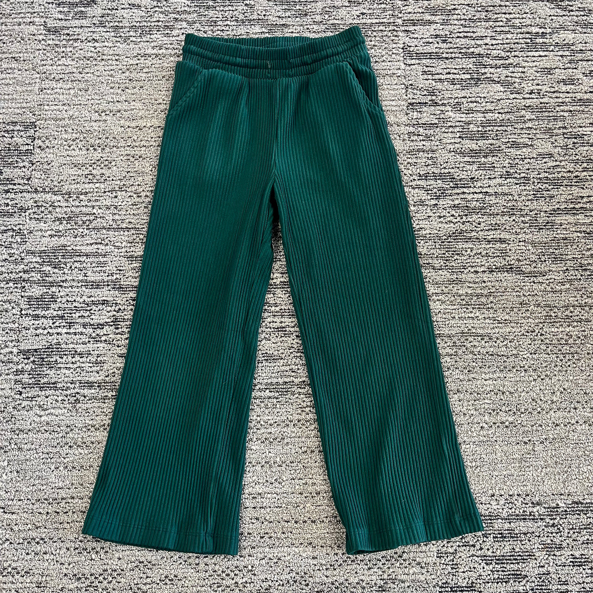 Gap Kids Size 6/7 Green Set