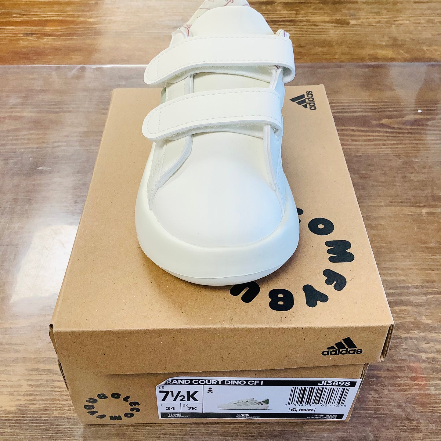 Kids Adidas size 7.5 Grand Court Dino