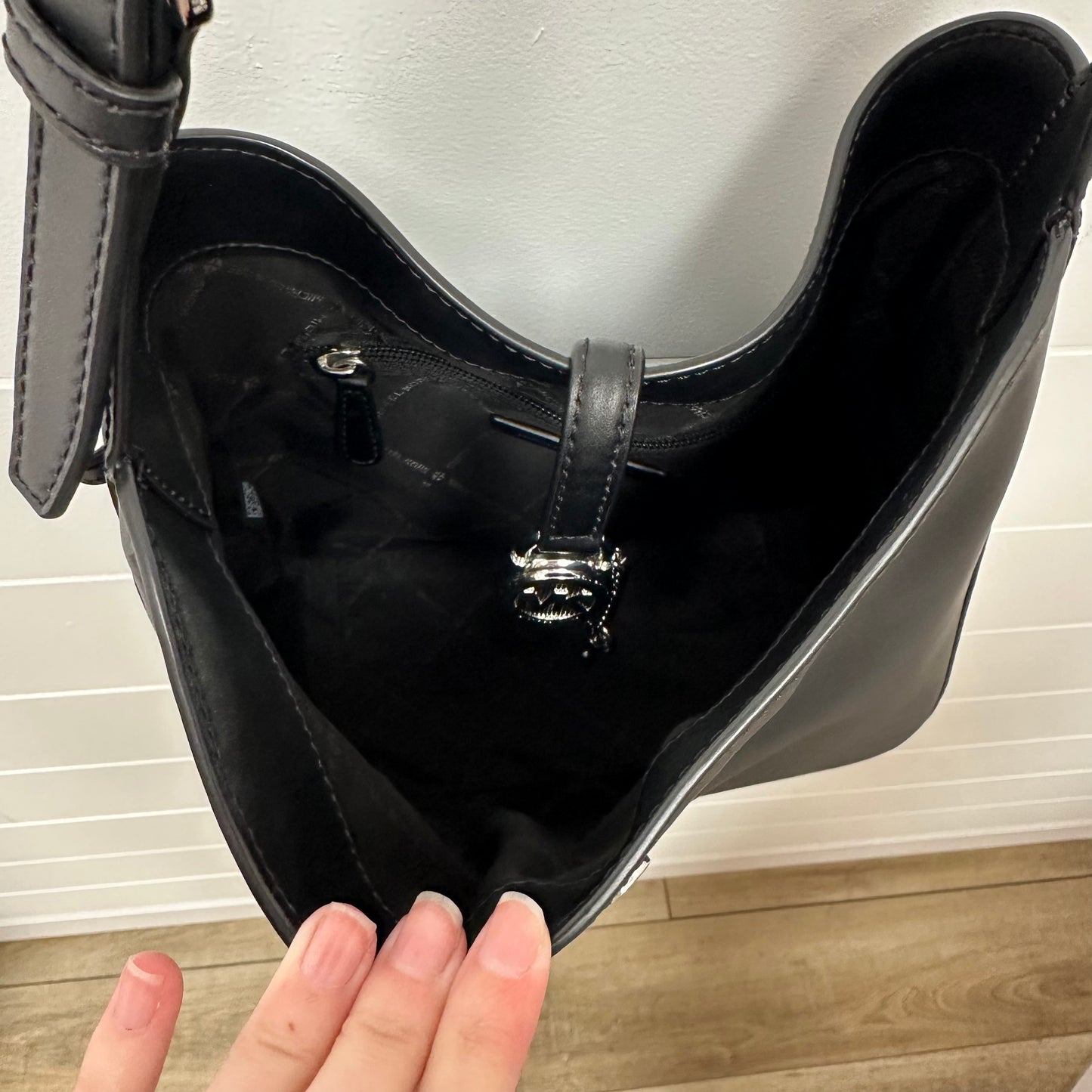 Michael Kors Black Lyra Small Leather Shoulder Bag