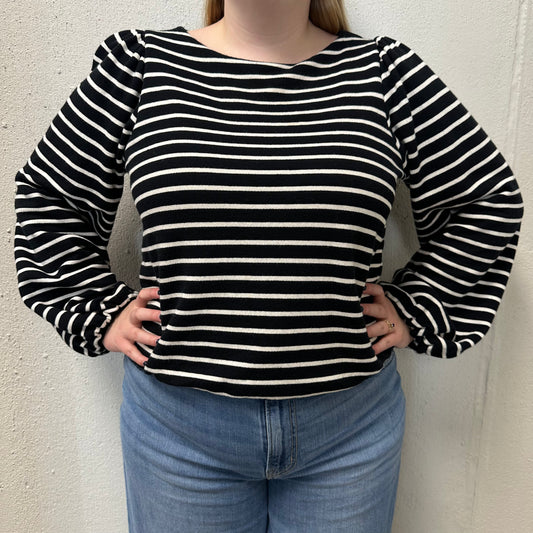 Karen Kane L Black/White Striped Boat Neck Top