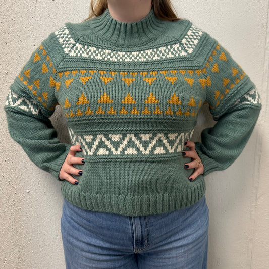Universal Thread L Green Knit Mock Sweater