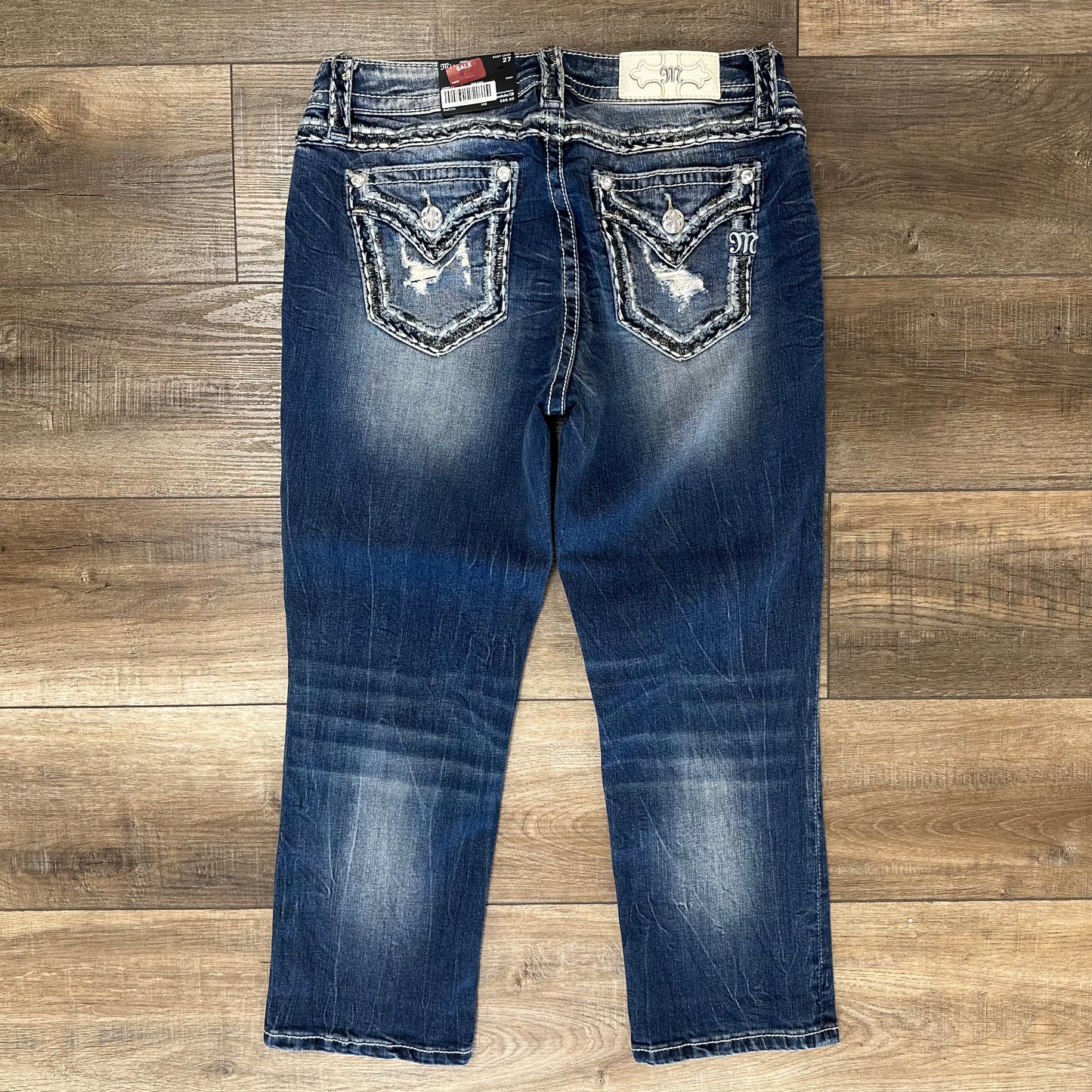 NWT Miss Me 27 Mid-Rise Easy Crop Medium Wash Jeans