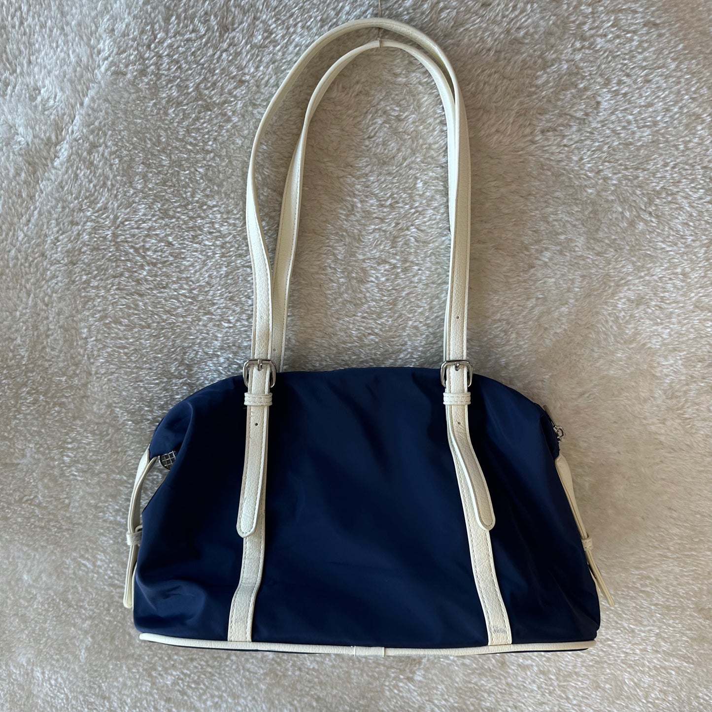 Navy Bowling Shoulder Bag w/ Tennis Key Chain