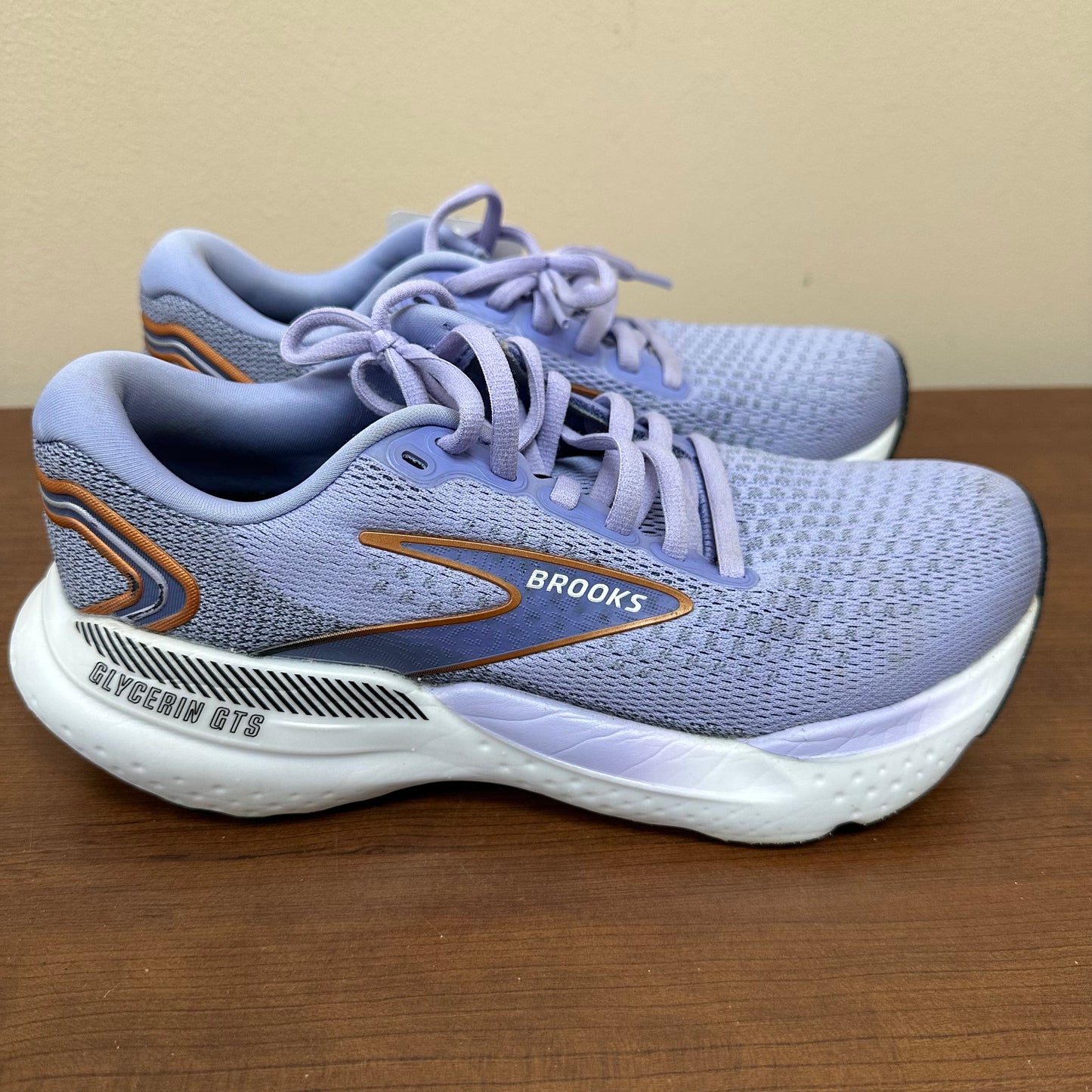 Brooks 6 Purple Glycerin GTA Shoes