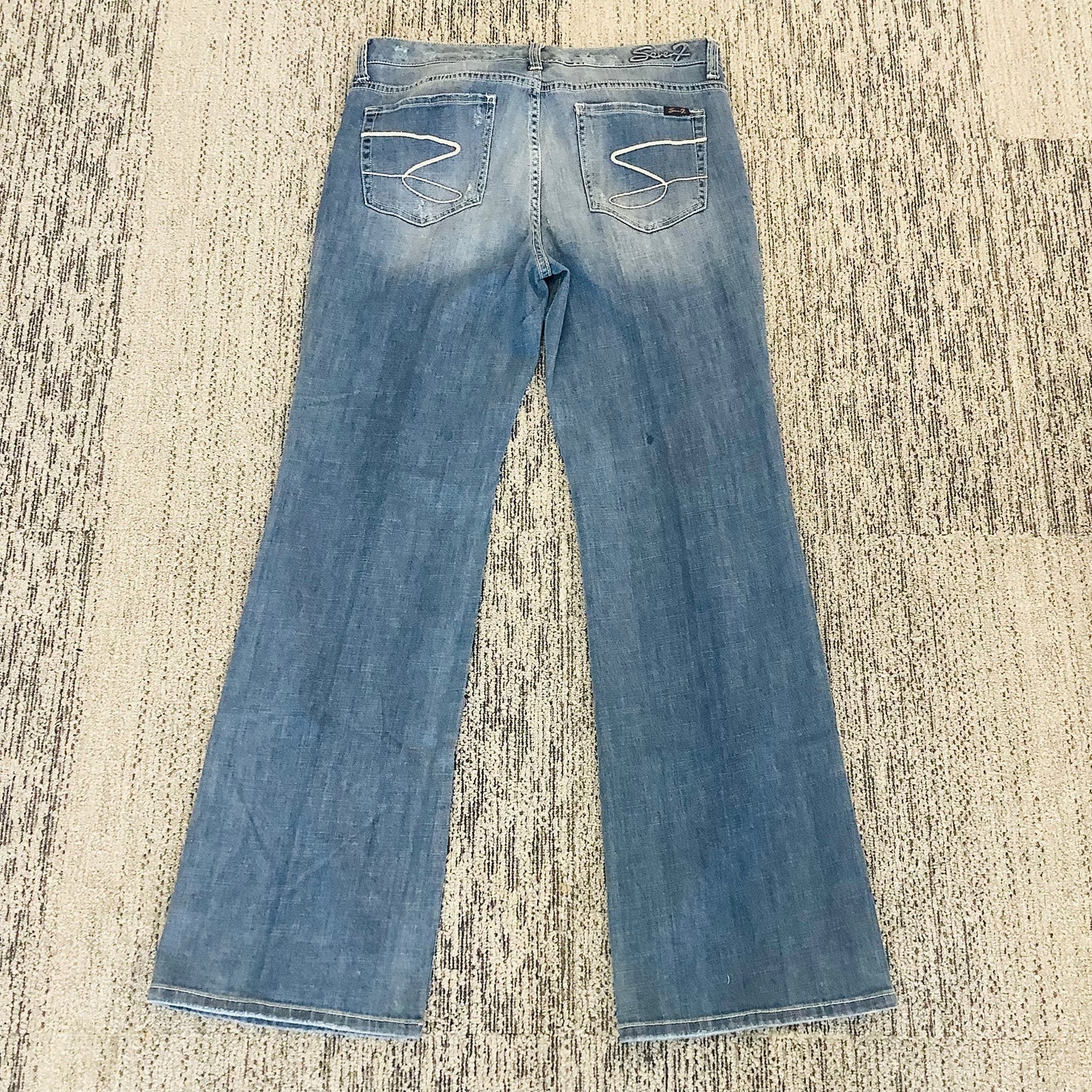 7 for all Mankind light wash flares size 12