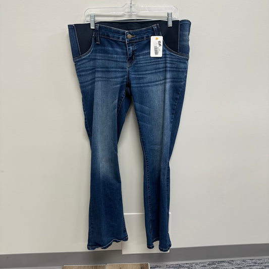 Maternity Isabel 12/31 Skinny Bootcut Jeans