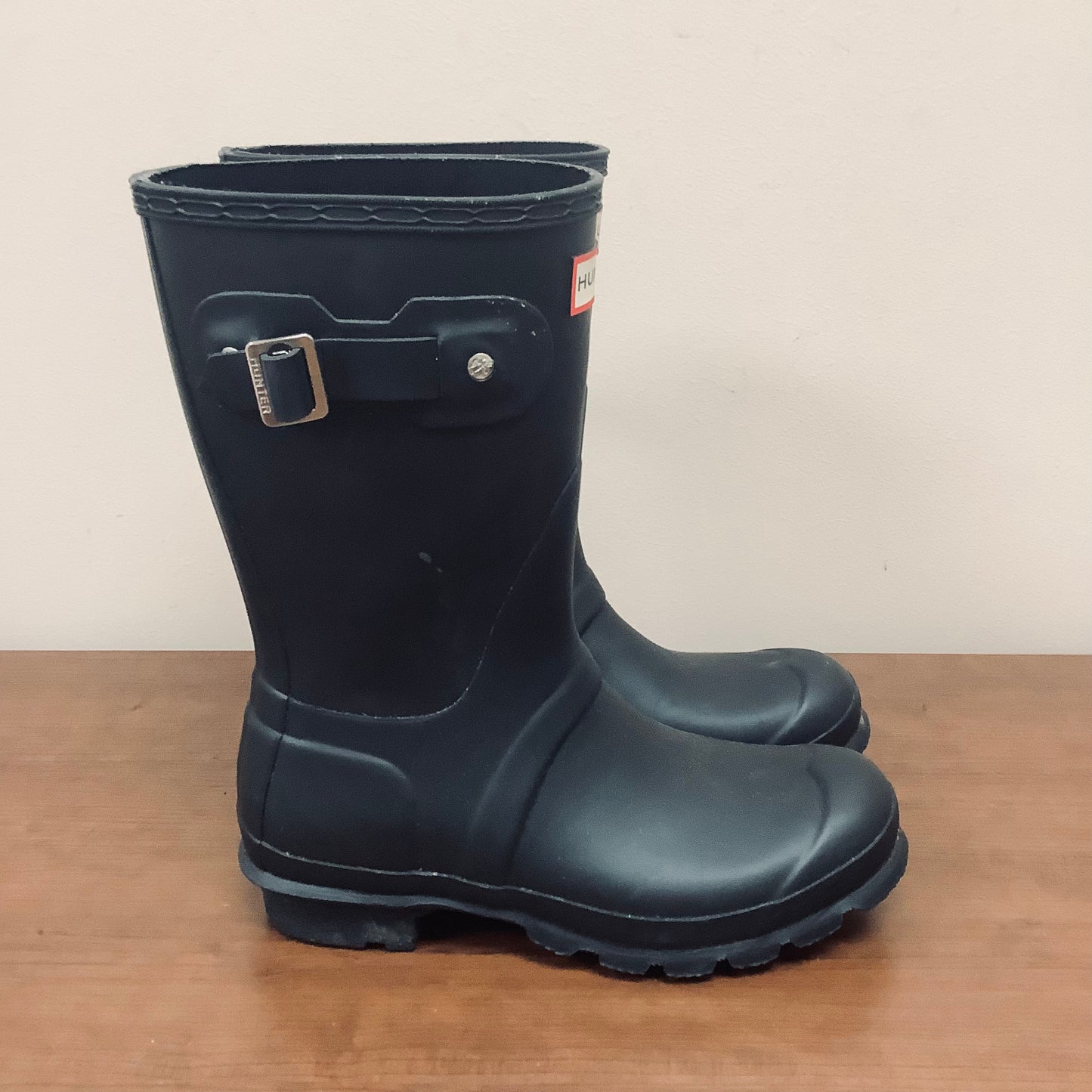 Hunter boots mid size 7