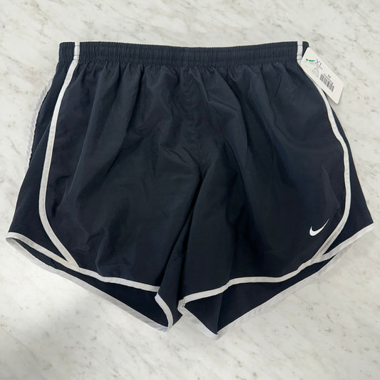 Girls Nike XL Black Active Shorts