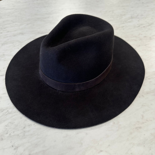 Wyeth Black Hat