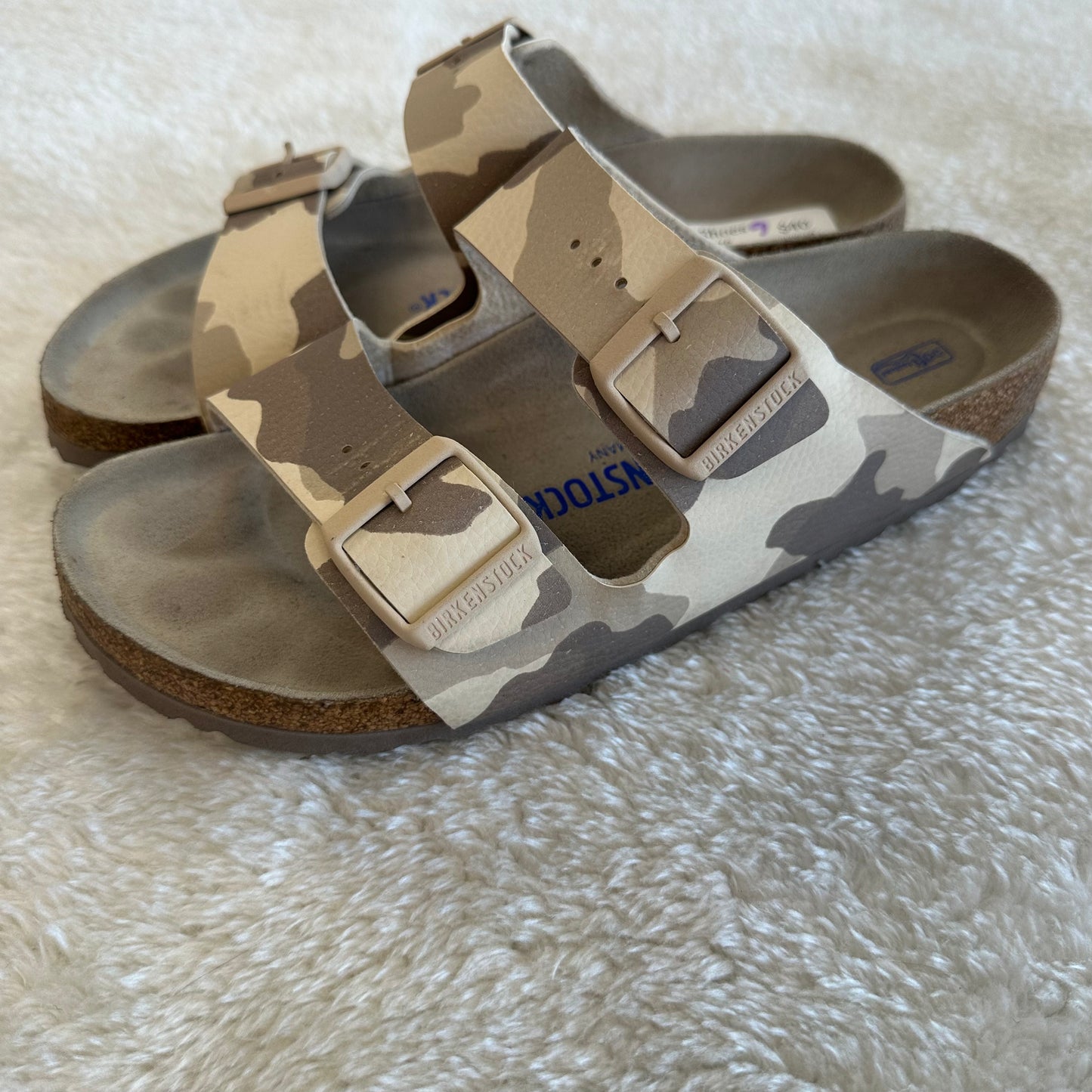 Birkenstock 9 Beige Camo Slides