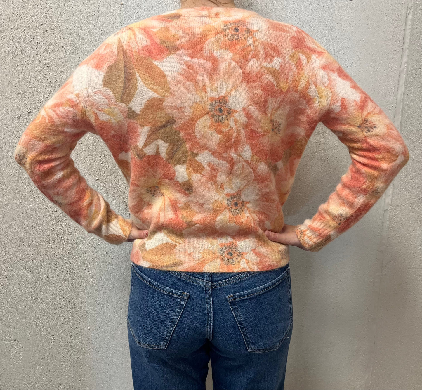 Bartolini S Floral Orange Buttoned Sweater