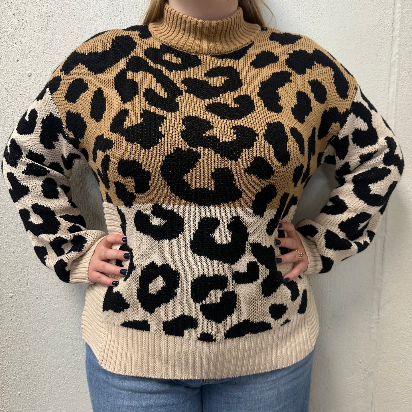 Nine West XL Brown/Cream Cheetah Print Sweatee
