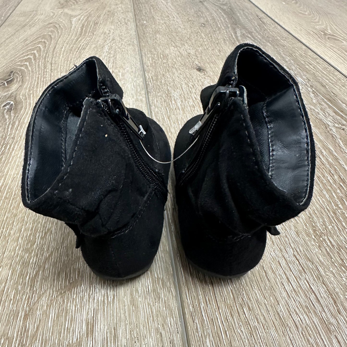 Baby Wonder Nation 4 Black Bow Booties