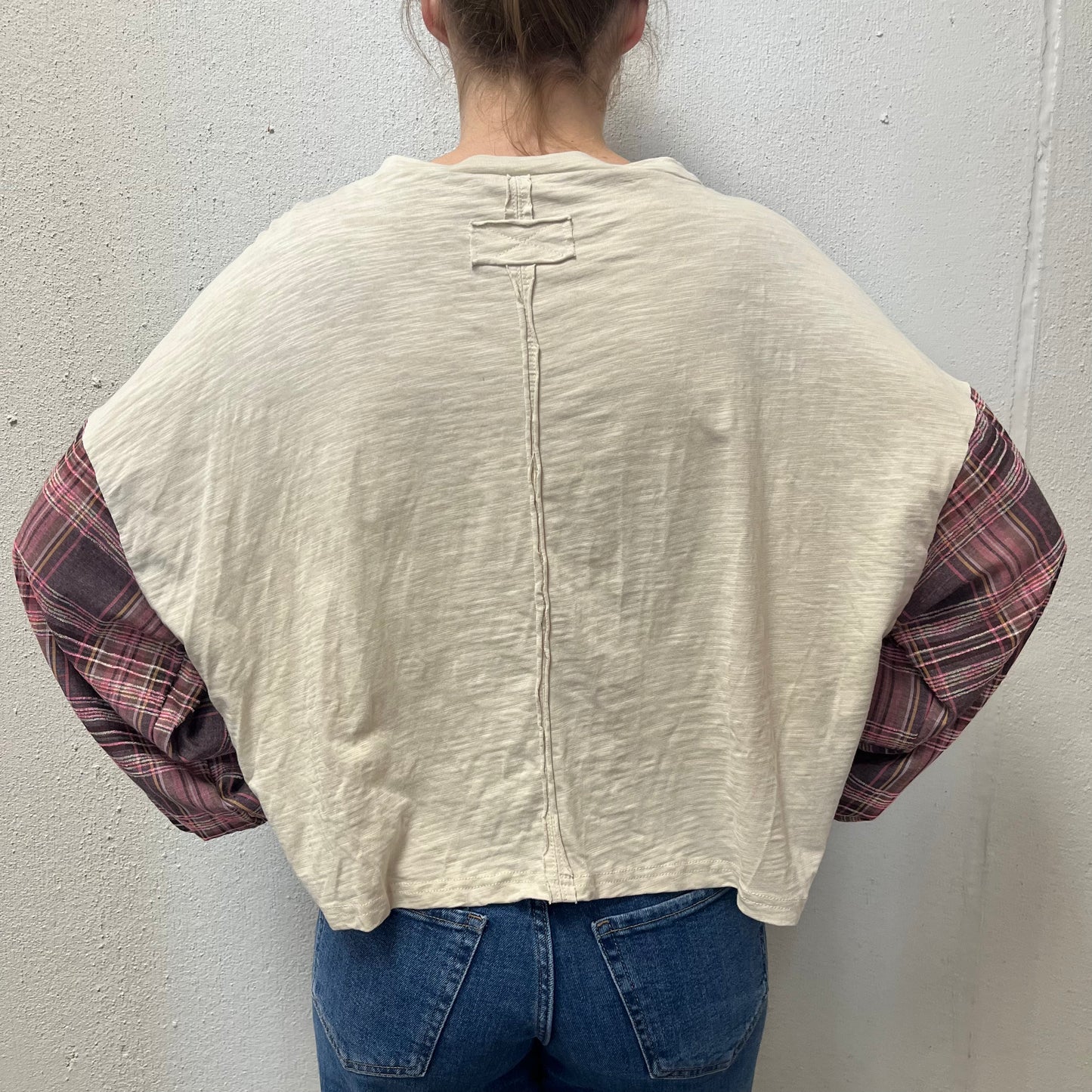 S Cream/Multicolor Flower Oversized Top