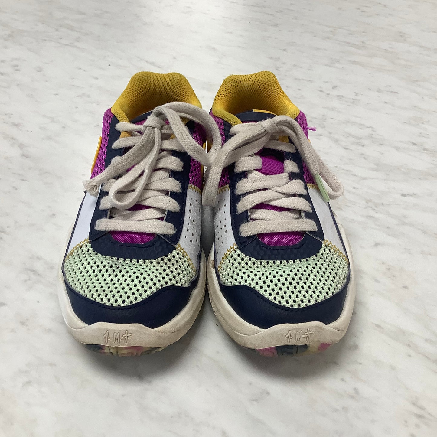 Kids Nike Ja 1 size 1 sneaker