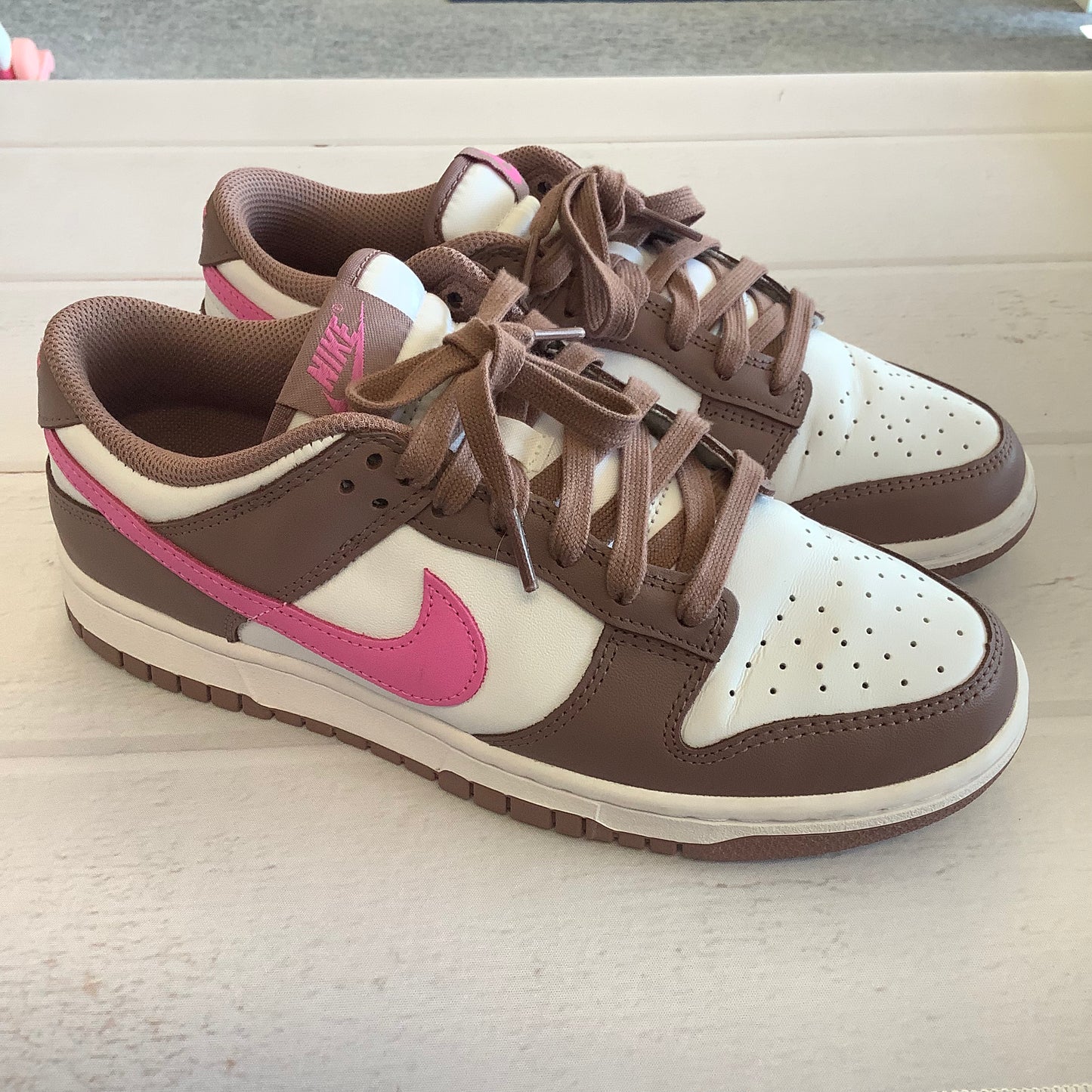 Nike blush Dunks NEW size 9