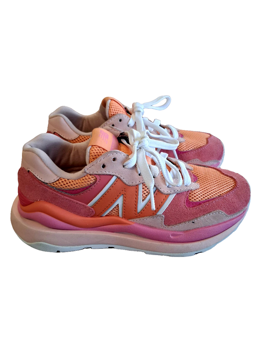 New Balance 57/40 VDay girls size 3.5 sneakers
