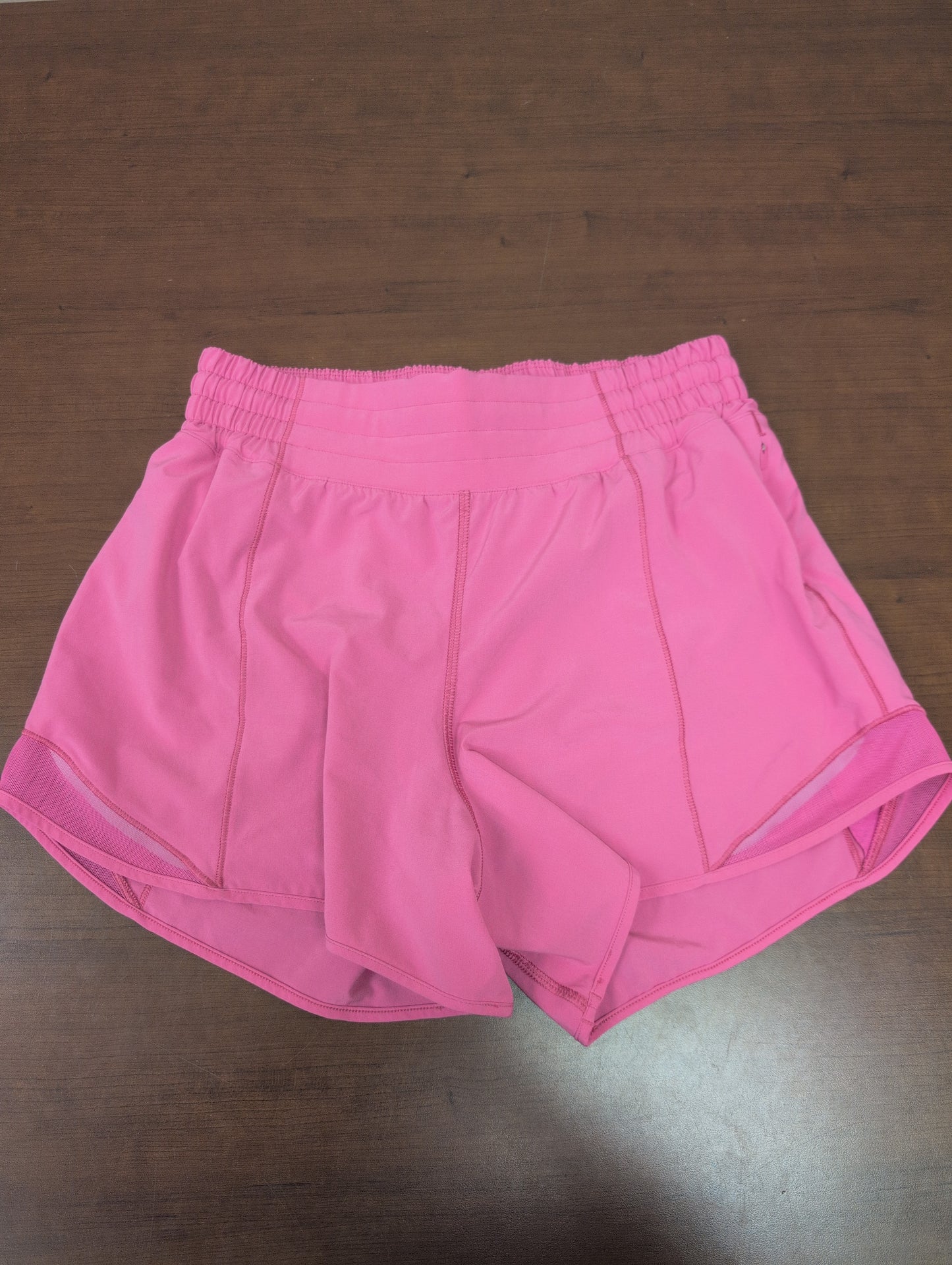 Lululemon size 6