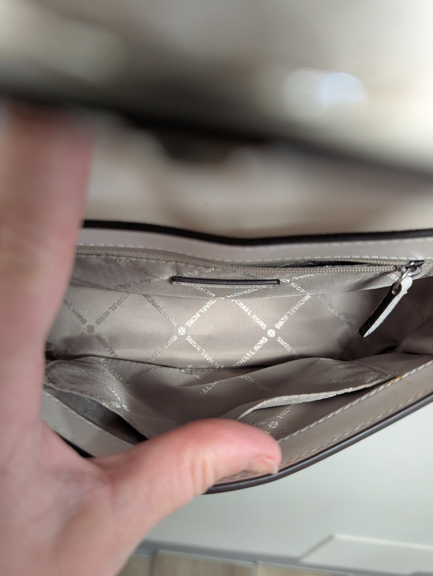 Michael Kors East West Mini Leather Sling Crossbody Purse