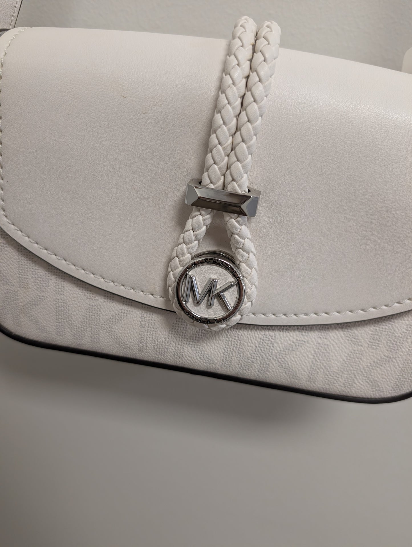 Michael Kors East West Mini Leather Sling Crossbody Purse